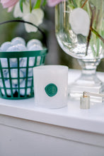 Load image into Gallery viewer, 19th Hole Lauren Robbins Interiors Candle
